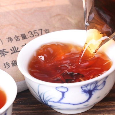 严选普洱茶叶 15年勐海陈年一口料 古树陈韵357g云南七子饼熟普图2
