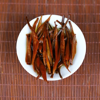 云南滇红茶金丝凤庆滇红蜜香大金芽古树红茶大金针罐装浓香型茶叶图4