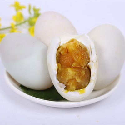 【双黄蛋】贾鲁河咸鸭蛋 流油开袋即食单枚70-100g双黄蛋图2