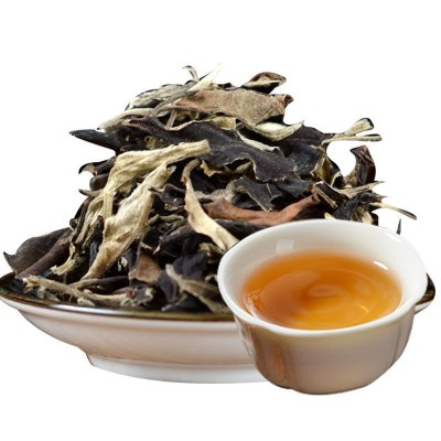 云南名茶月光美人白茶普洱茶生茶散茶景谷大白茶大叶种月光白图5