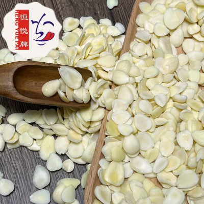 厂家现货光中杏仁去皮干杏仁佛山24kg整箱月饼北杏仁批发图4