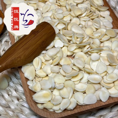 厂家现货光中杏仁去皮干杏仁佛山24kg整箱月饼北杏仁批发图3