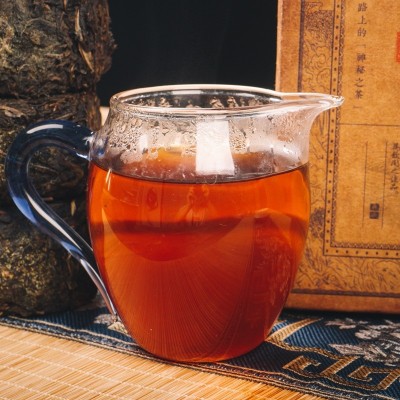 原料压制老茶砖安化黑茶1000克天尖茯2斤金花茯茶手 工茯茶图2