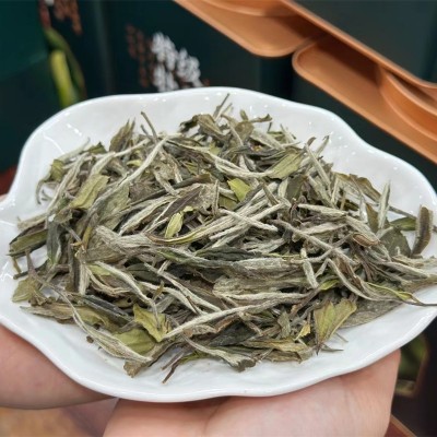 白茶花香白牡丹头春牡丹王嫩叶鲜甜甘爽福鼎荒野初采茶叶400克茶图2