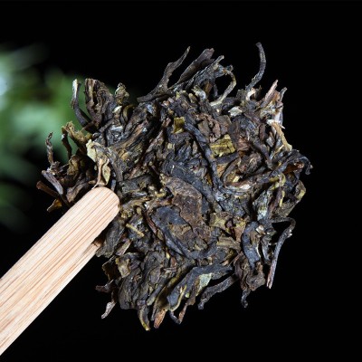 溢庆源普洱茶饼生茶班章原野茶 云南七子饼茶357克 普洱茶饼包邮图3