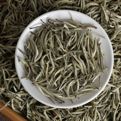批发云南普洱茶白毫银针单芽月光白（小芽）大白毫单芽散茶