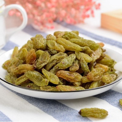 新货新疆绿香妃葡萄干批发特大零食散装葡萄干大量整箱果干图4