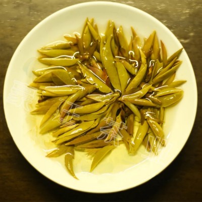批发云南普洱茶紫芽苞 早春大雪山新茶明前春茶花蜜香茶叶图4
