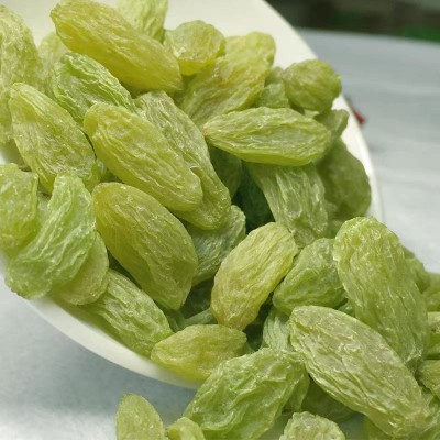 新疆特产干果吐鲁番无核白绿宝石葡萄干孕妇宝宝休闲零食果干图4